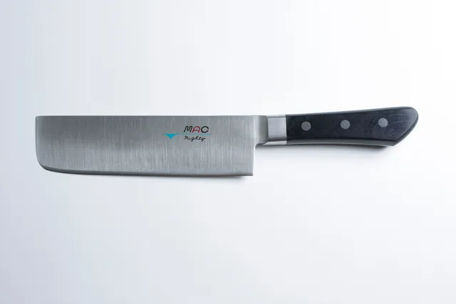 mac-professional-series-6-1-2-japanese-vegetable-cleaver-mju-65-coltello-nakiri- image 1