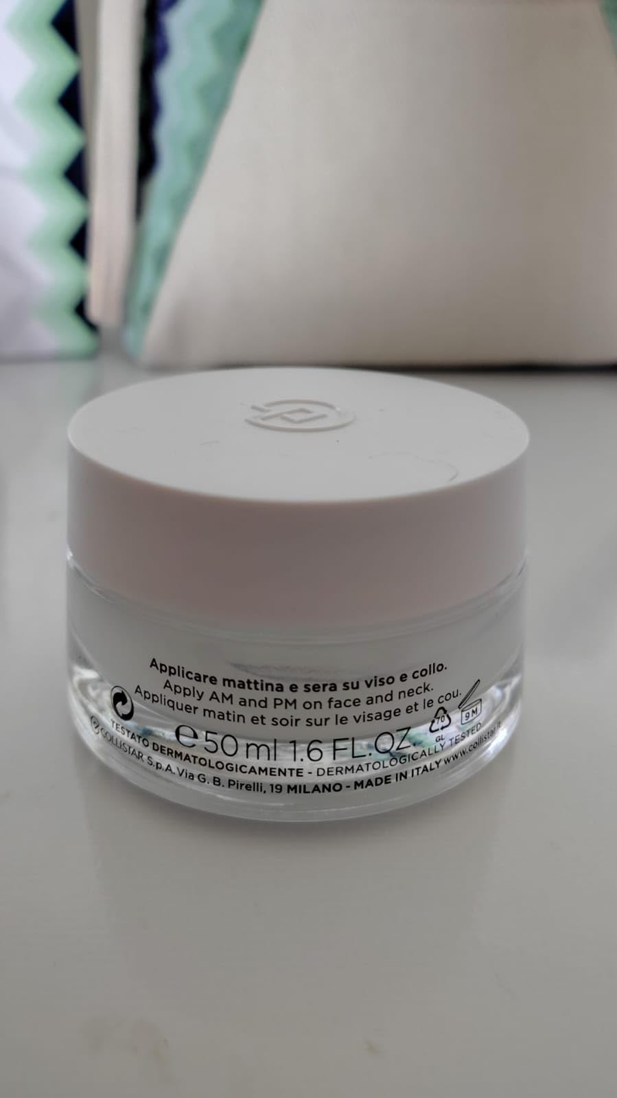 Pelle sensibile soddisfatta