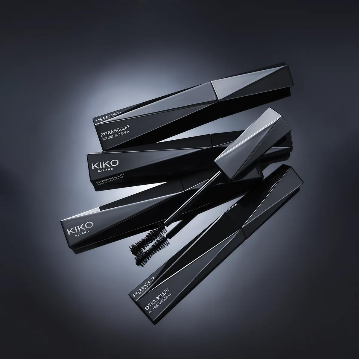 kiko-milano-extra-sculpt-volume-mascara-mascara-effetto-volume-panoramico-con-sc image 8