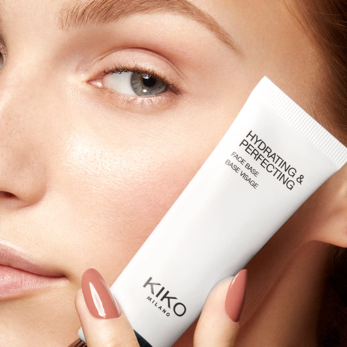 kiko-milano-hydrating-perfecting-face-base-base-viso-2-in-1-idratante-e-perfezio image 3
