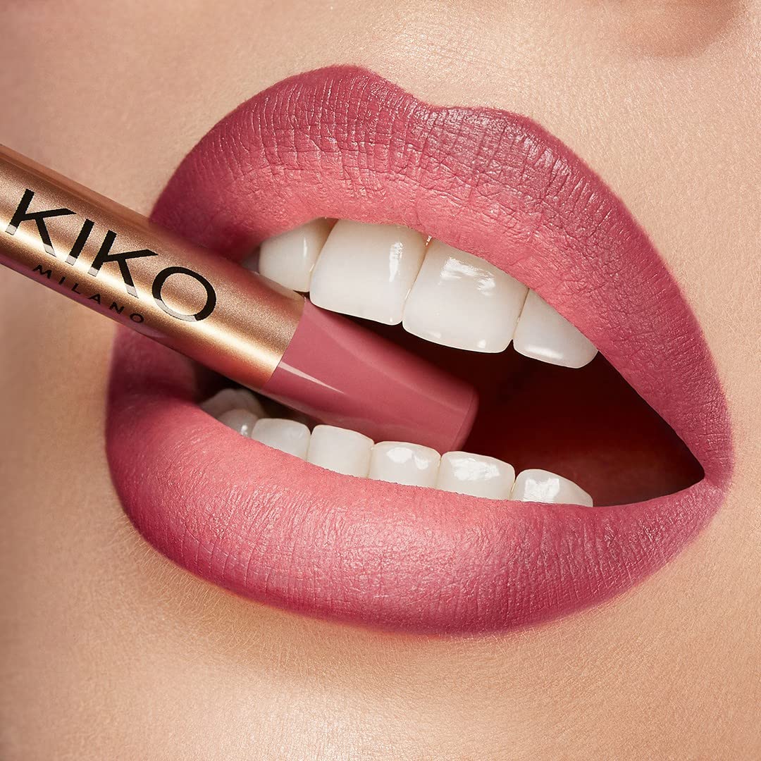 kiko-milano-creamy-colour-comfort-lip-liner-02-matita-labbra-nude-no-transfer-wa image 3