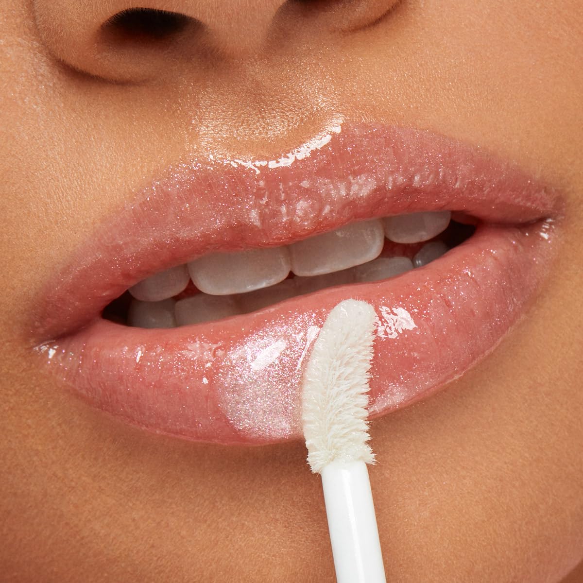 kiko-milano-3d-hydra-lipgloss-48-lucidalabbra-idratante-effetto-3d-limited-editi image 4