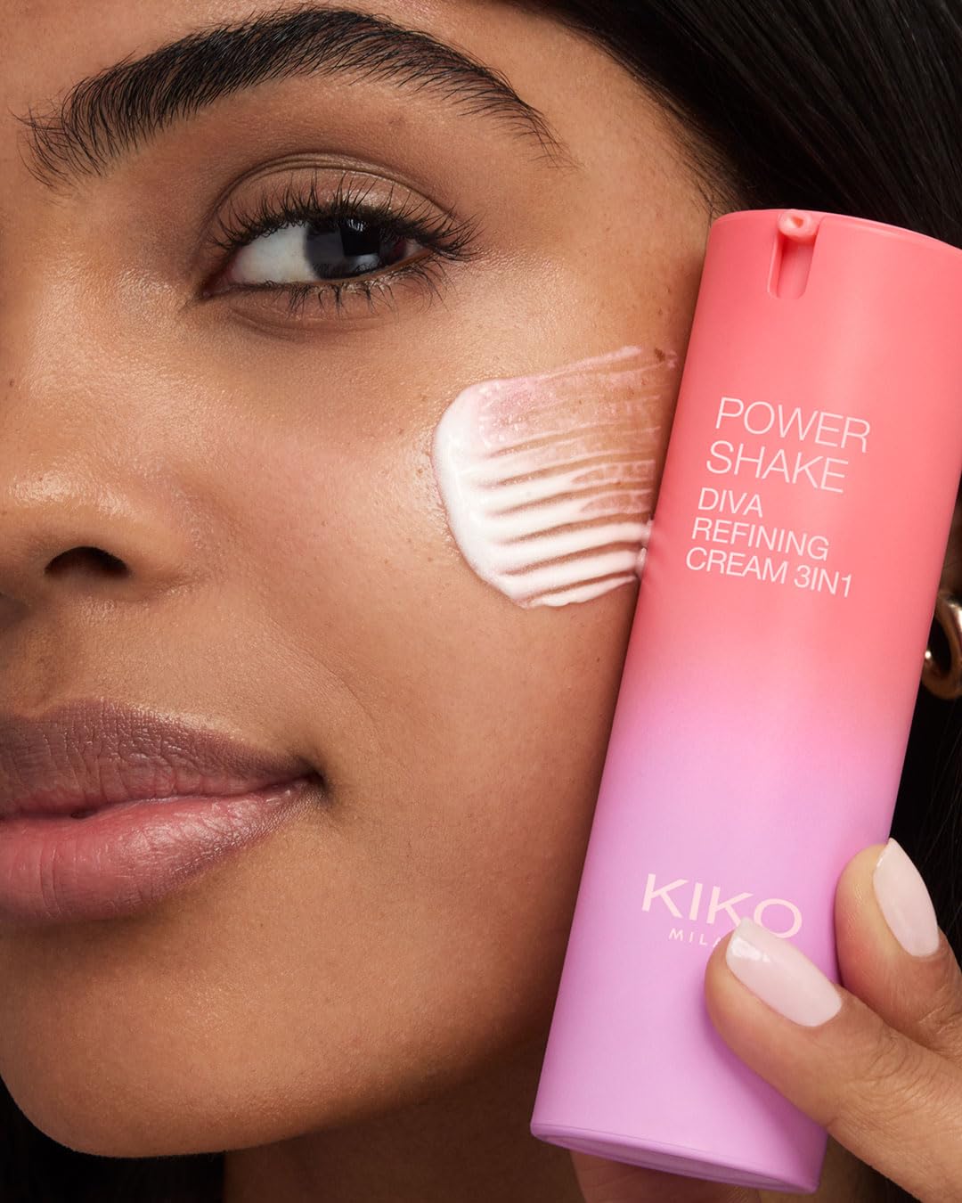 kiko-milano-power-shake-diva-refining-cream-3in1-crema-viso-idratante-primer-e-i image 6