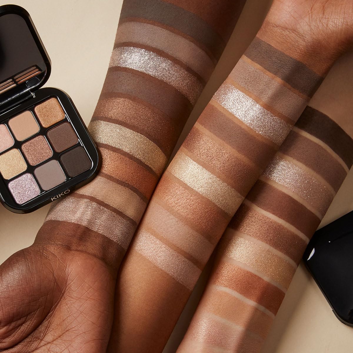 kiko-milano-glamour-multi-finish-eyeshadow-palette-01-palette-9-ombretti-multi-f image 4