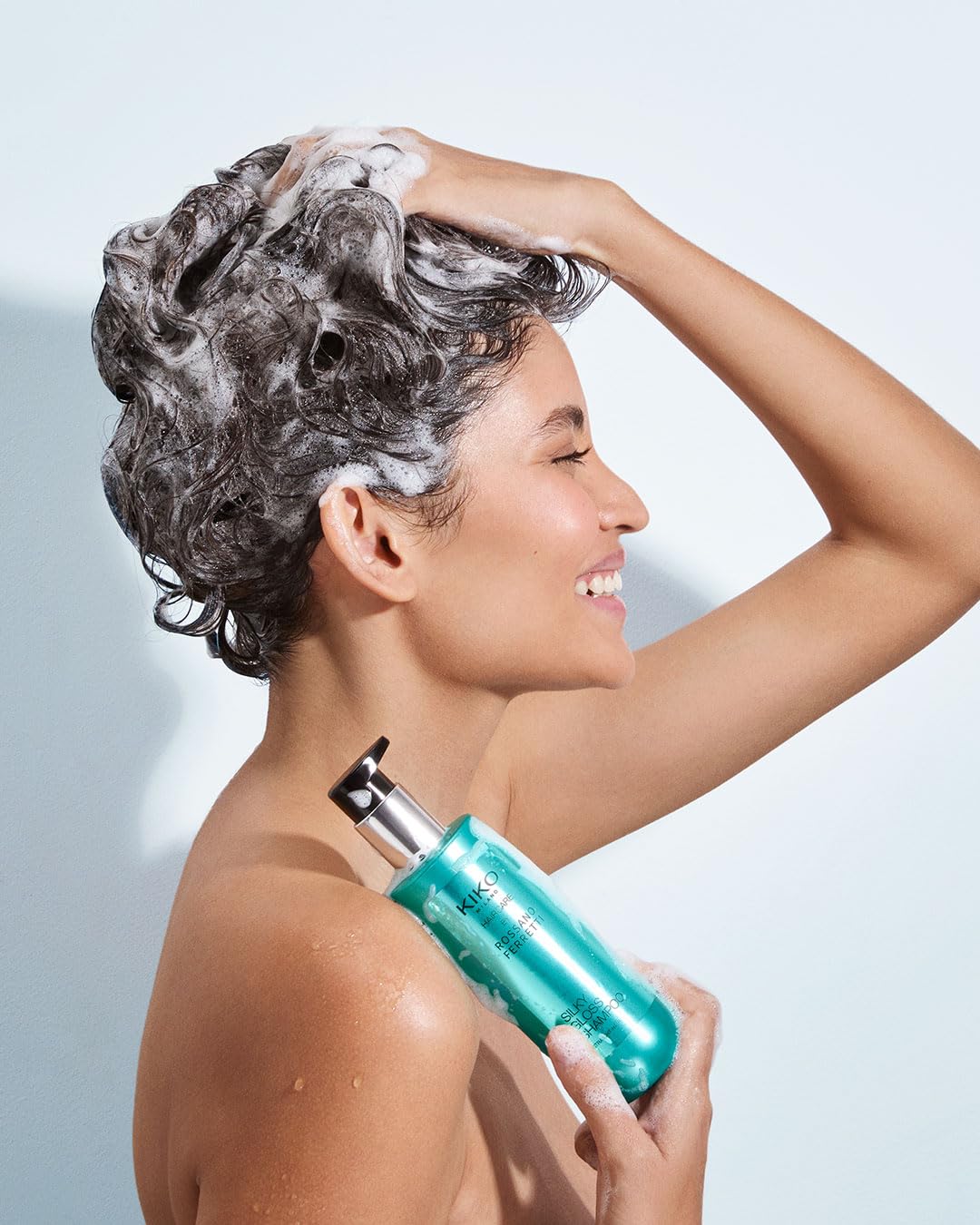 kiko-milano-silky-gloss-shampoo-shampoo-capelli-lisci-e-morbidi-con-effetto-dist image 5