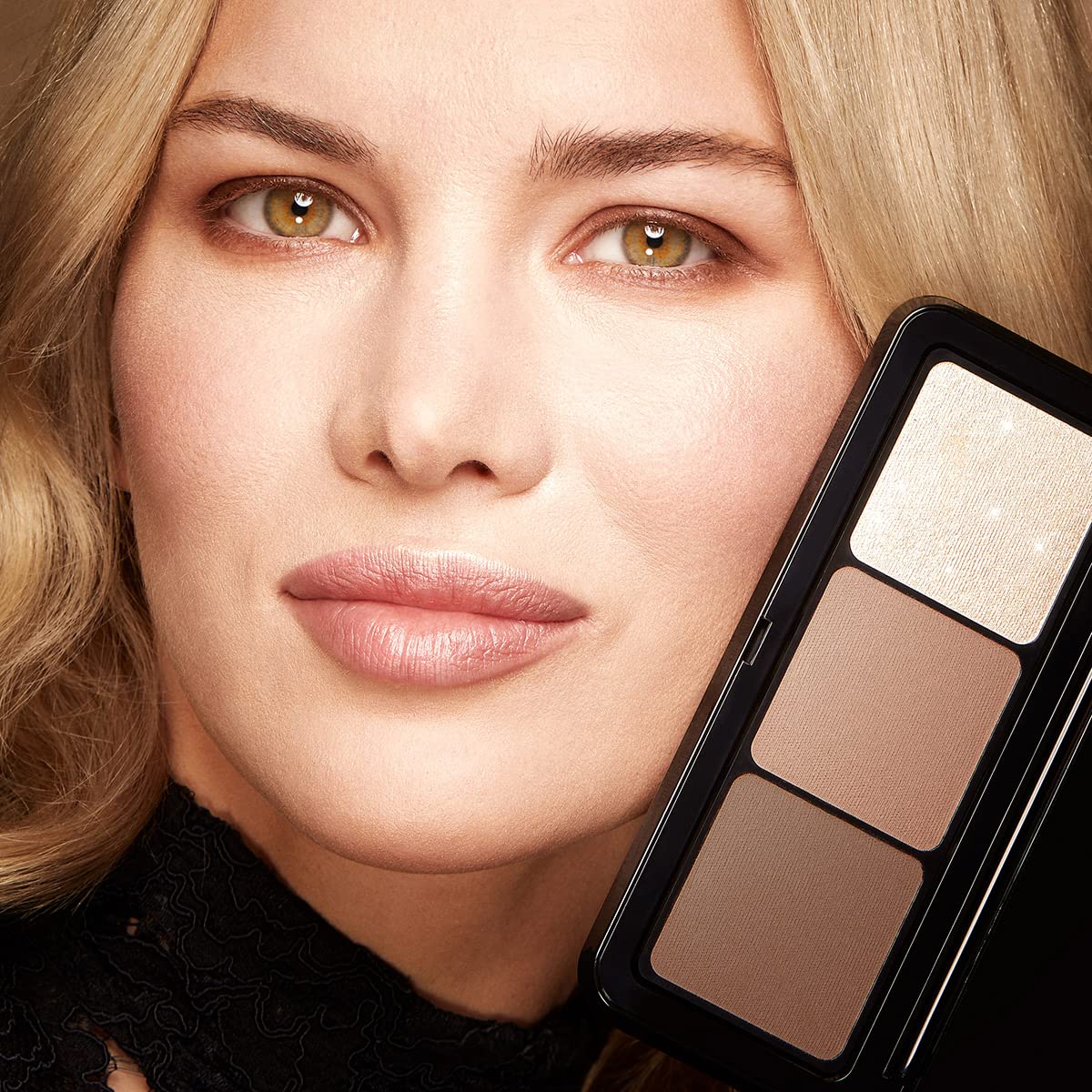 kiko-milano-contour-obsession-palette-01-palette-viso-contouring-con-2-polveri-s image 3