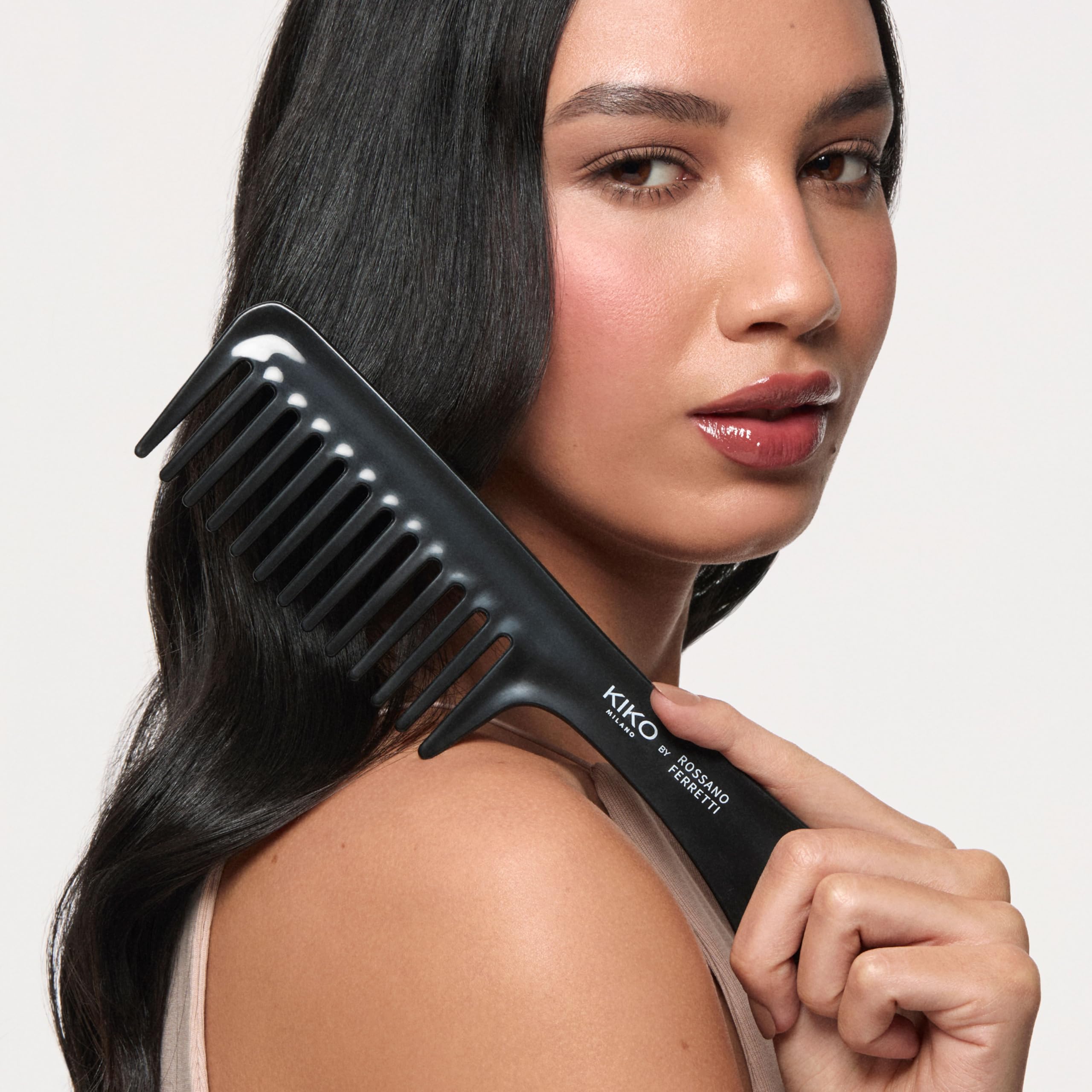 kiko-milano-tangle-free-hair-comb-pettine-a-denti-larghi-districante-per-capelli image 3