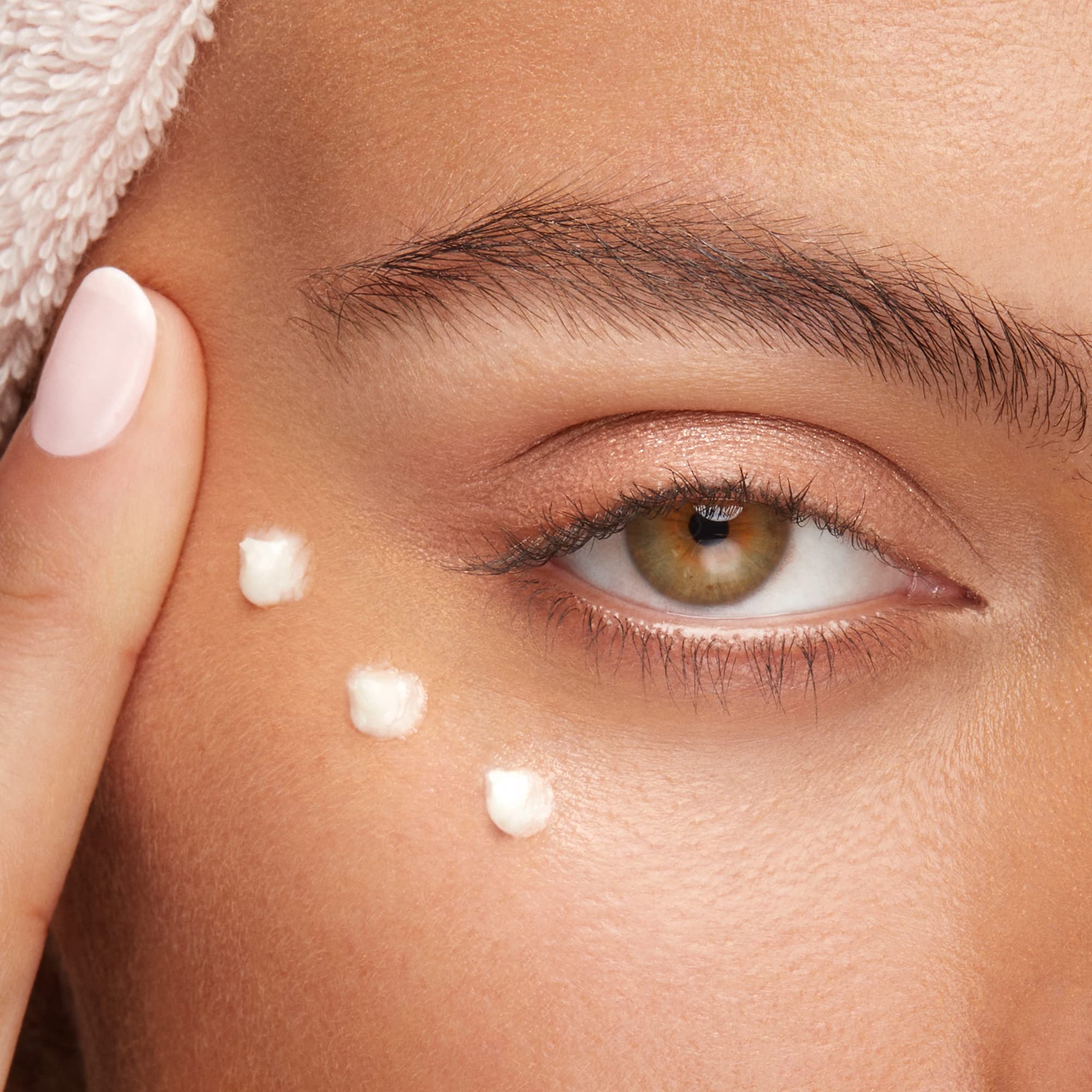 kiko-milano-bright-lift-eyes-contorno-occhi-lifting-con-collagene-marino-anti-bo image 5