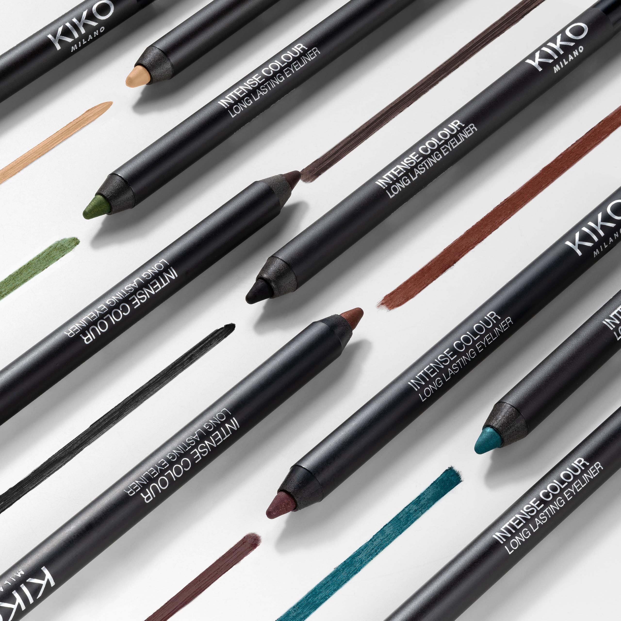 kiko-milano-intense-colour-long-lasting-eyeliner-04-matita-occhi-waterproof-a-lu image 8