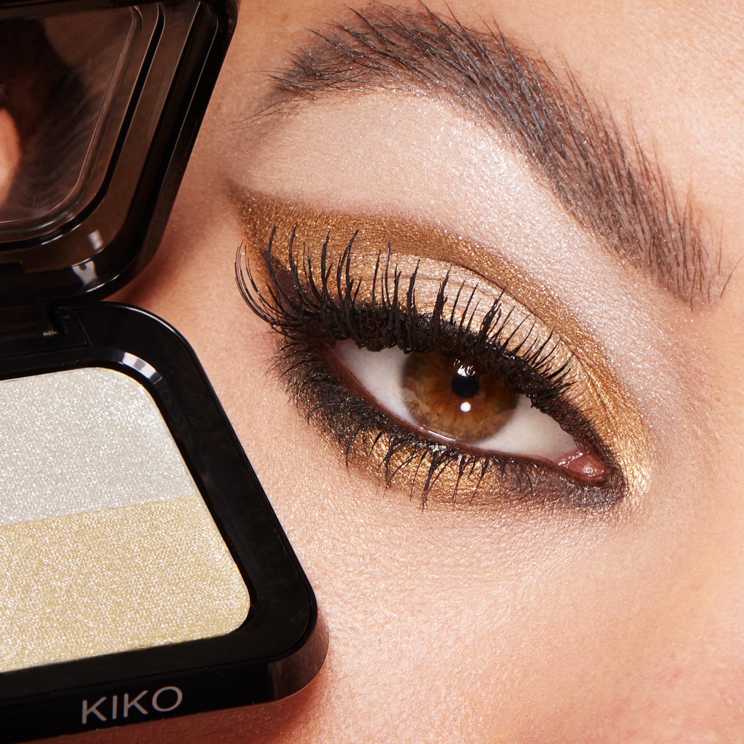 kiko-milano-bright-duo-eyeshadow-01-ombretto-duo-con-rilascio-colore-intenso image 4